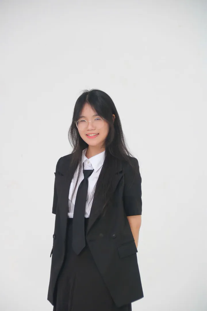 Âu Dương Thuỳ Nhi — Head Curator